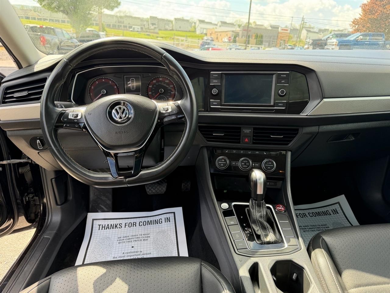 Volkswagen Jetta 1.4T S 8A 2021