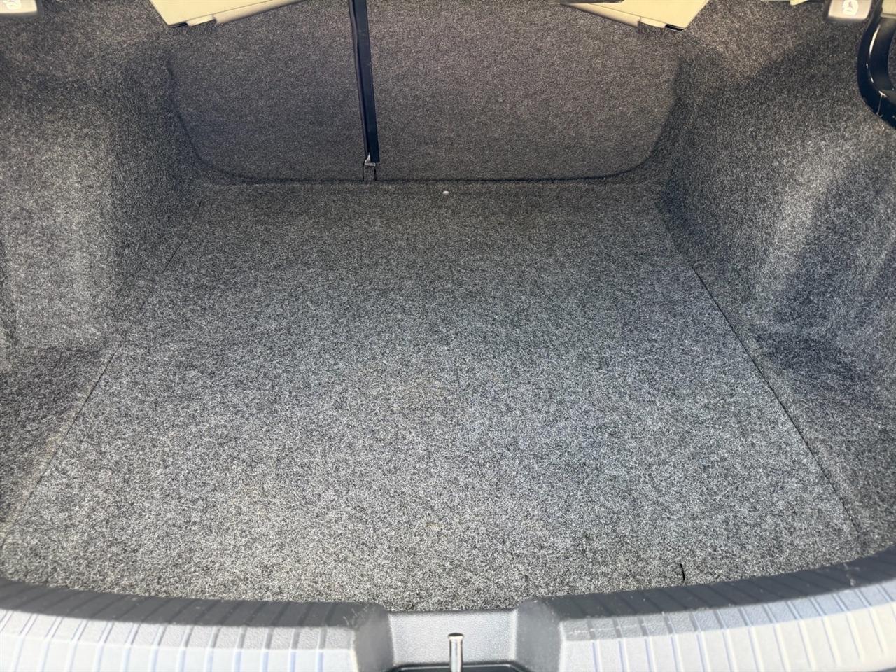 Volkswagen Jetta 1.4T S 8A 2021