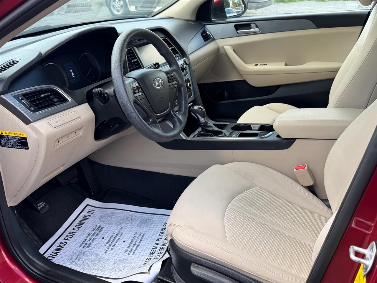 Hyundai Sonata SE 2016