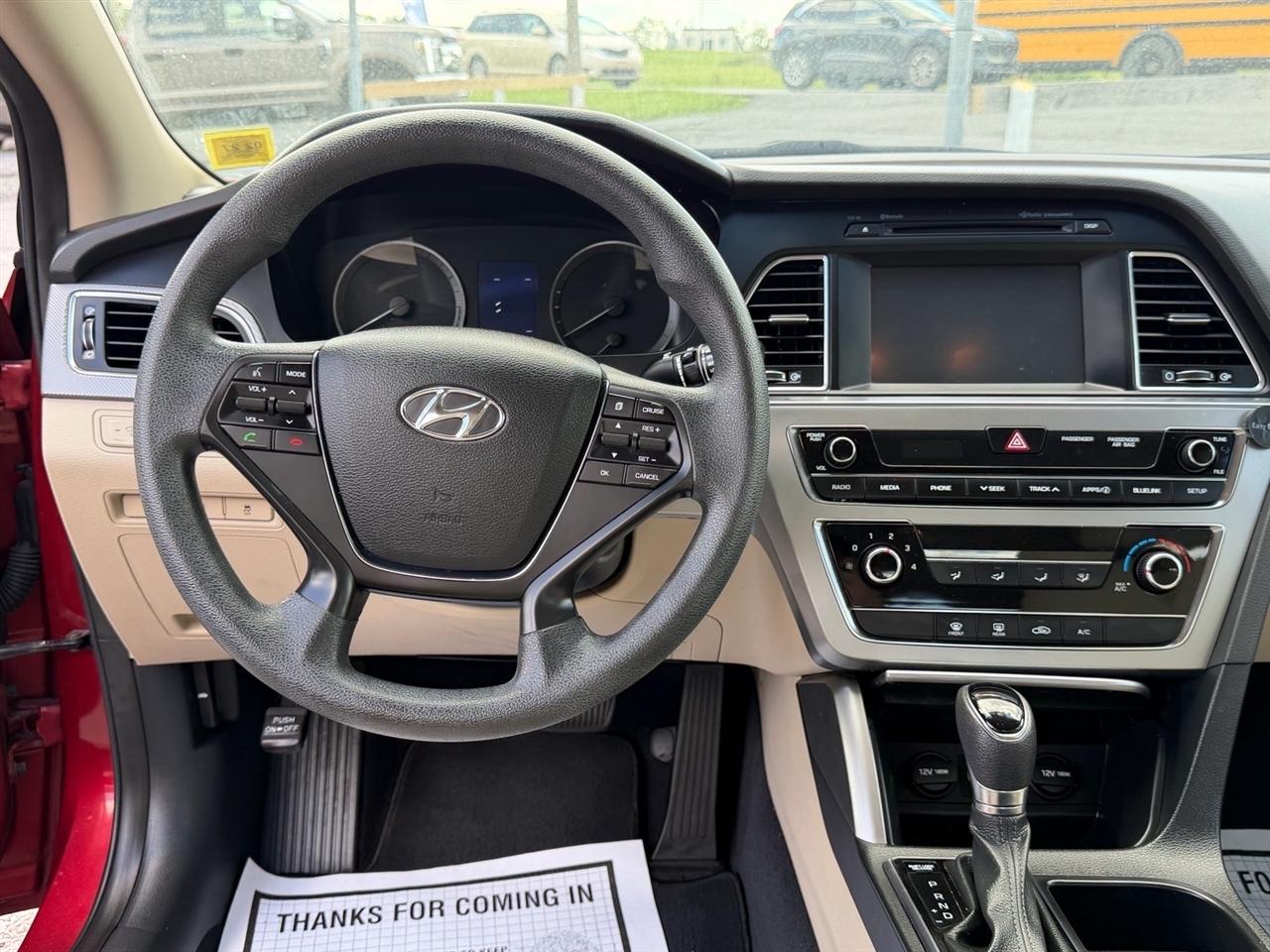 Hyundai Sonata SE 2016
