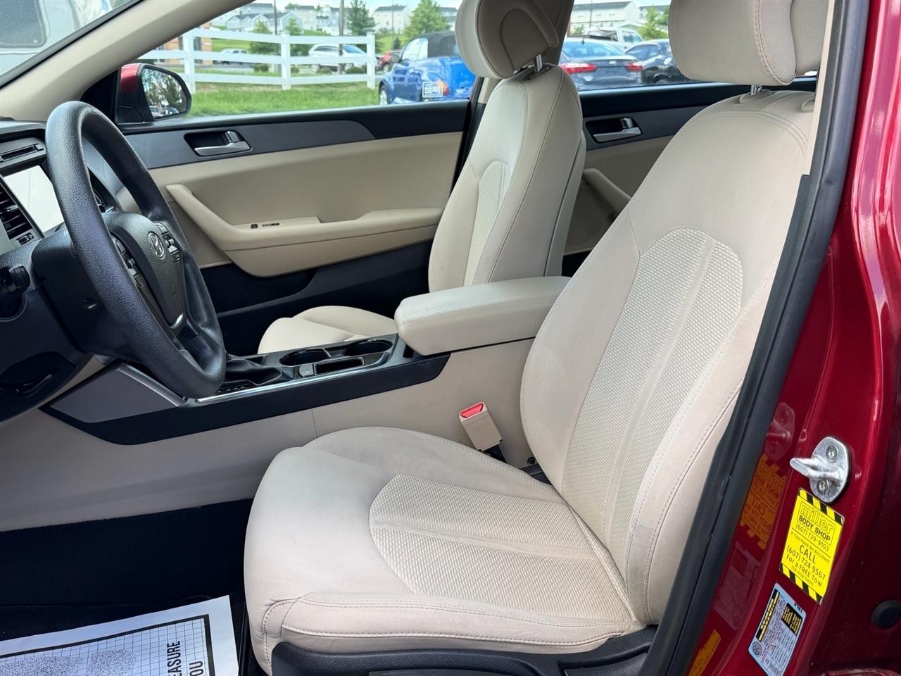 Hyundai Sonata SE 2016