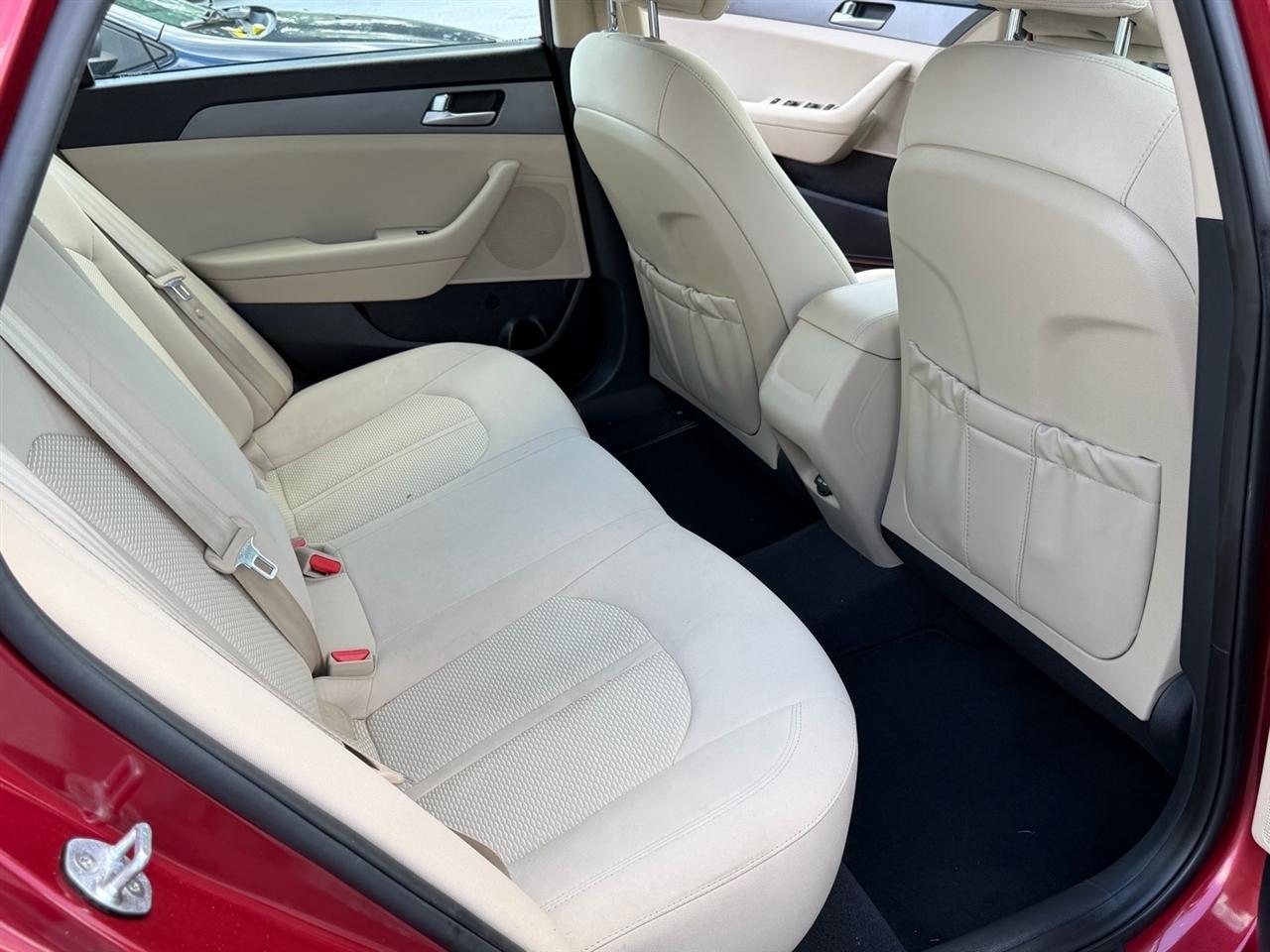 Hyundai Sonata SE 2016