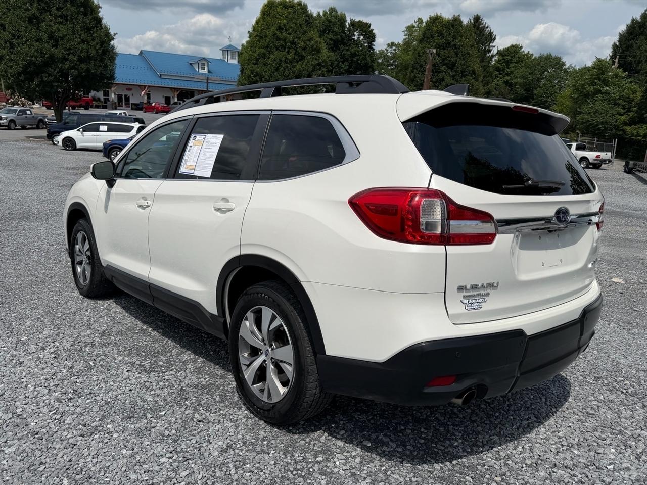 Subaru Ascent Premium 8-Passenger 2019