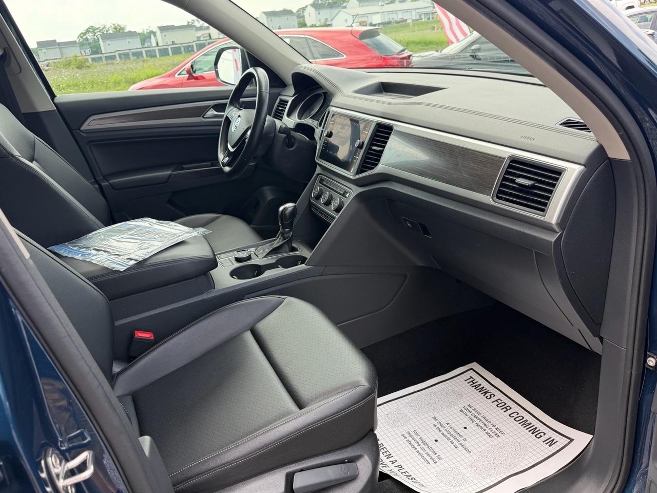 Volkswagen Atlas V6 SE w/Technology R-Line 4MOTION 2019