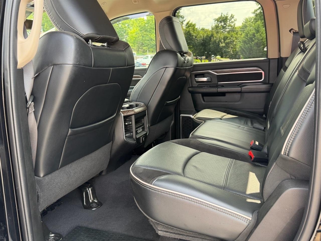 RAM 3500 Laramie Crew Cab SWB 4WD 2021