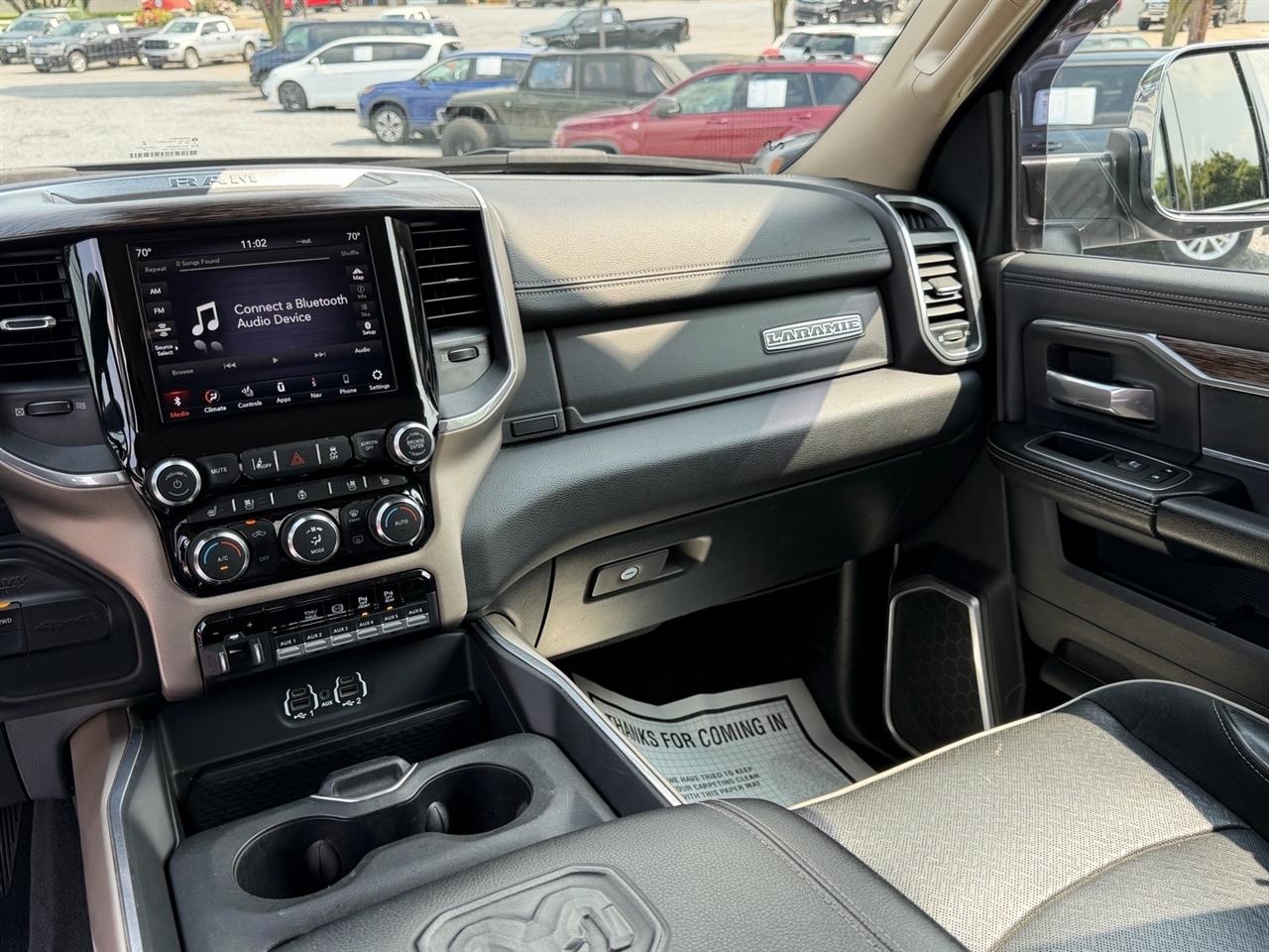 RAM 3500 Laramie Crew Cab SWB 4WD 2021