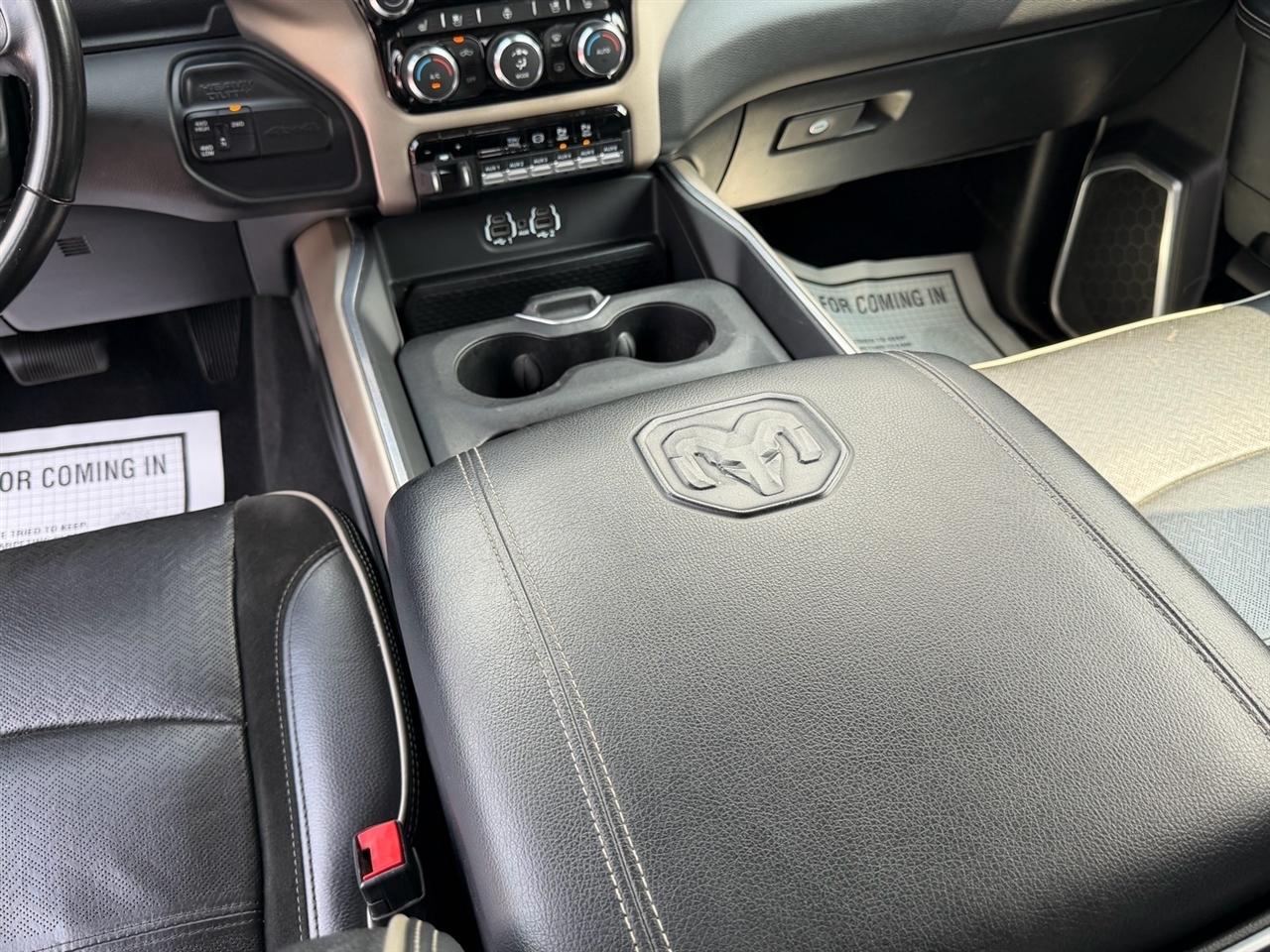 RAM 3500 Laramie Crew Cab SWB 4WD 2021