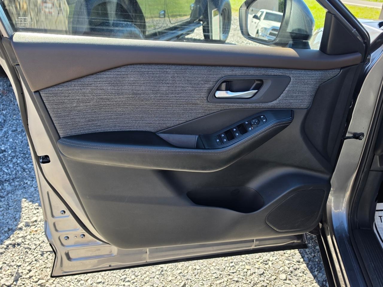 Nissan Rogue SV AWD 2023