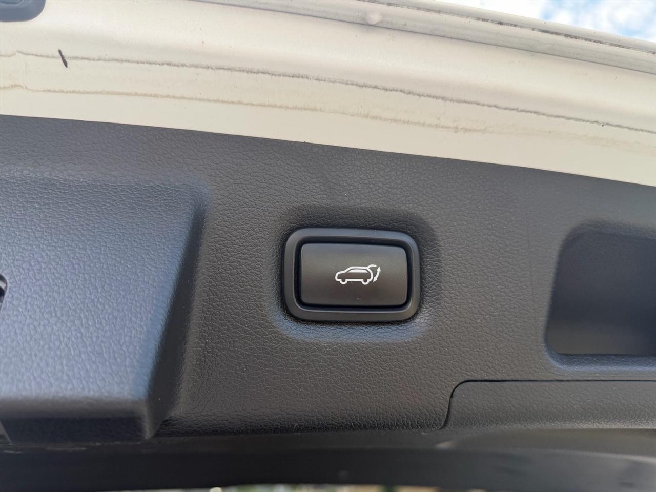 Hyundai Santa Fe Ultimate 2.0T AWD 2019