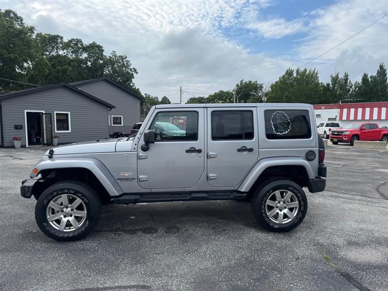 Jeep Wrangler Unlimited Sahara 4WD 2014