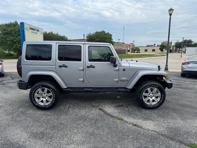 Jeep Wrangler Unlimited Sahara 4WD 2014