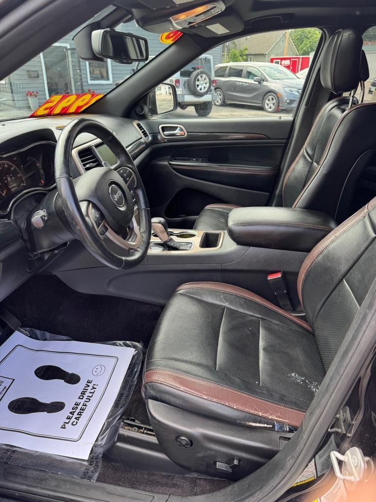 Jeep Grand Cherokee Laredo 4WD 2016