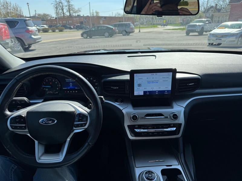Ford Explorer XLT AWD 2020