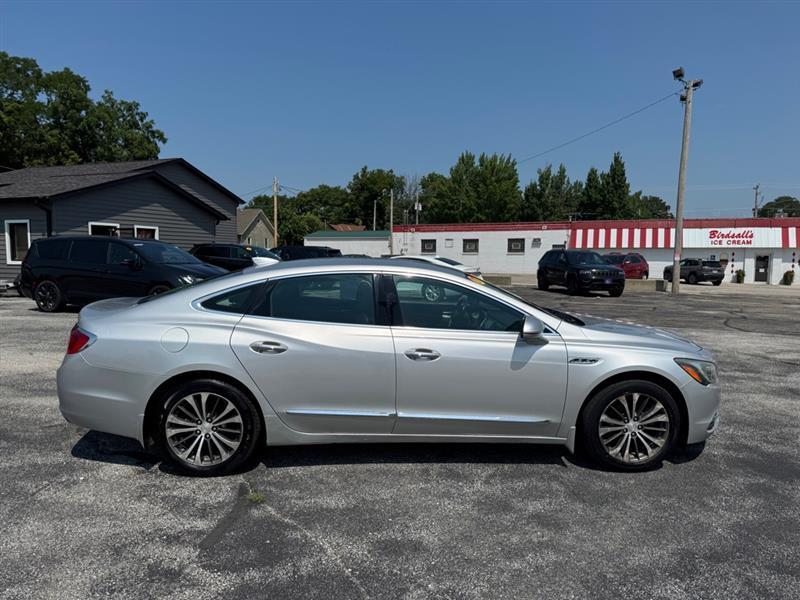 Buick LaCrosse Essence 2017