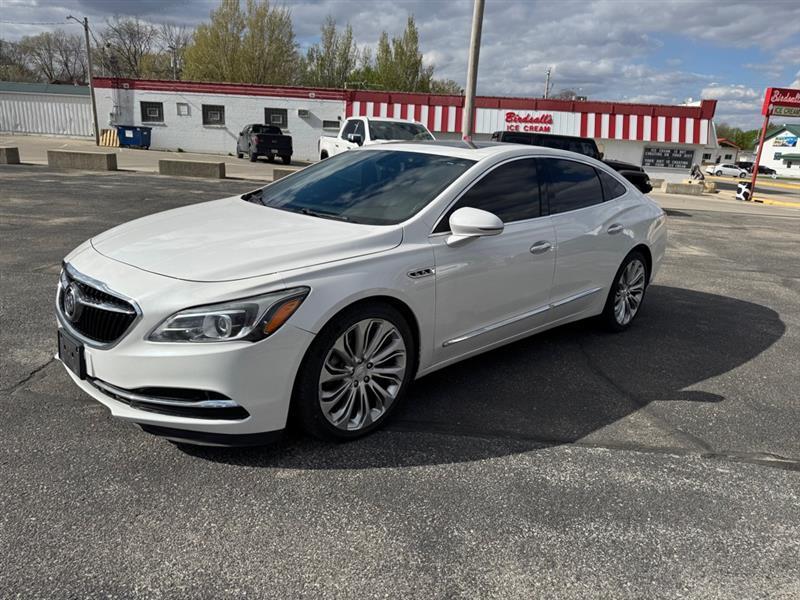 Buick LaCrosse Essence 2017