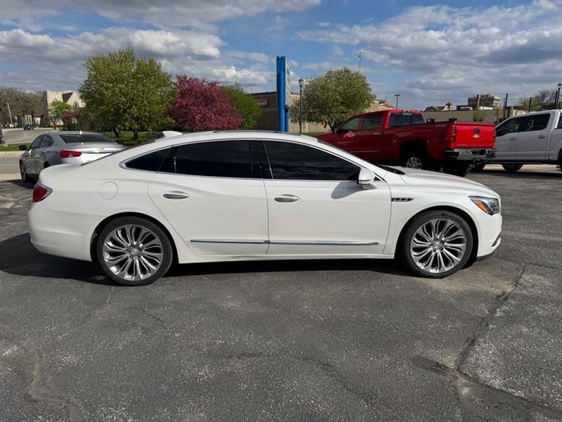 Buick LaCrosse Essence 2017
