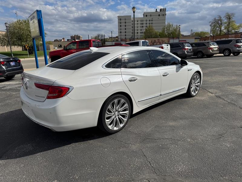 Buick LaCrosse Essence 2017