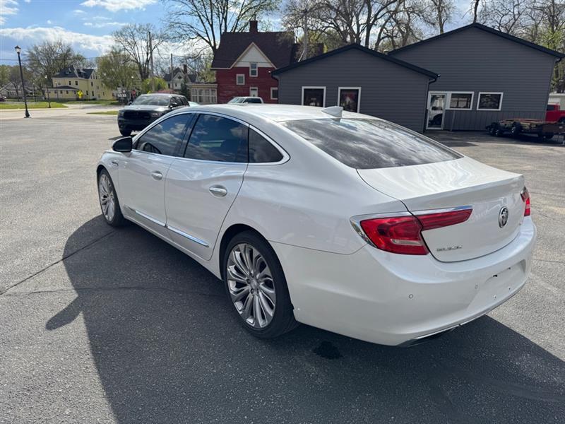 Buick LaCrosse Essence 2017