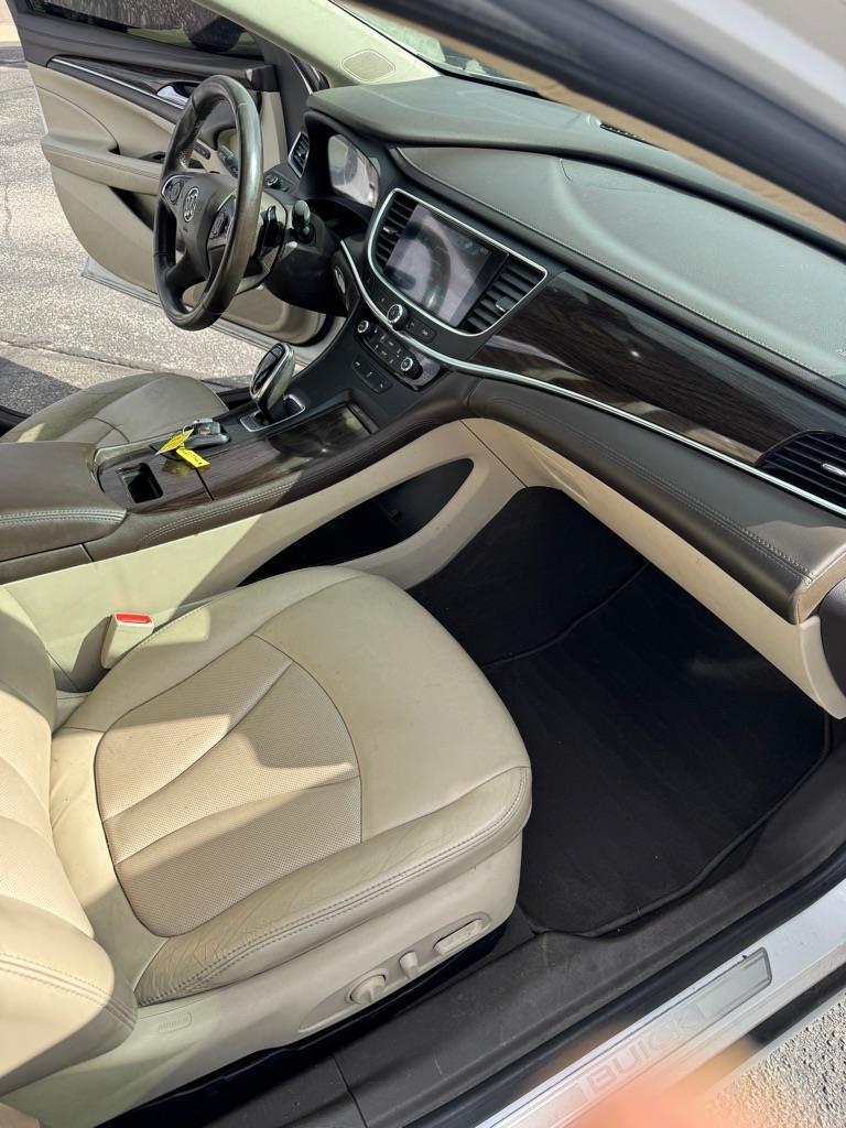 Buick LaCrosse Essence 2017