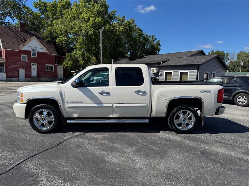 Chevrolet Silverado 1500 LTZ Crew Cab 4WD 2013