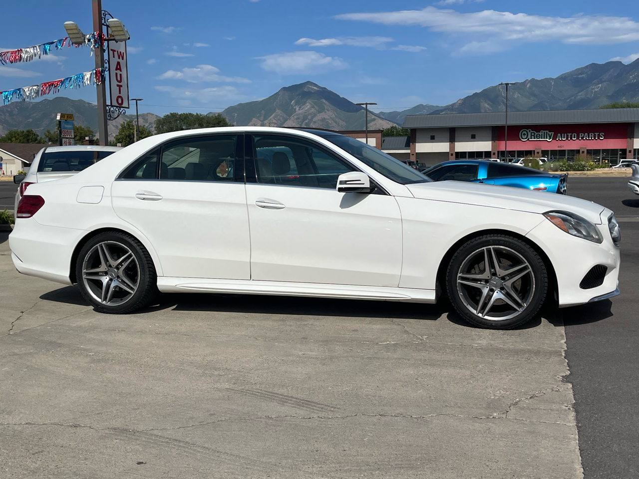 Mercedes-Benz E-Class E350 4MATIC Sedan 2014