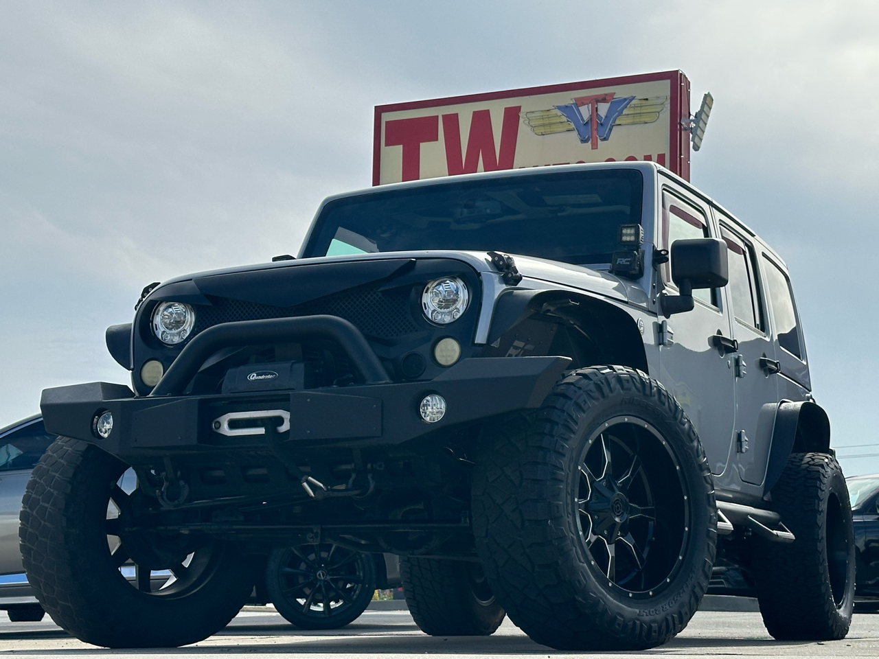 2017 Jeep Wrangler Unlimited Sahara 4WD