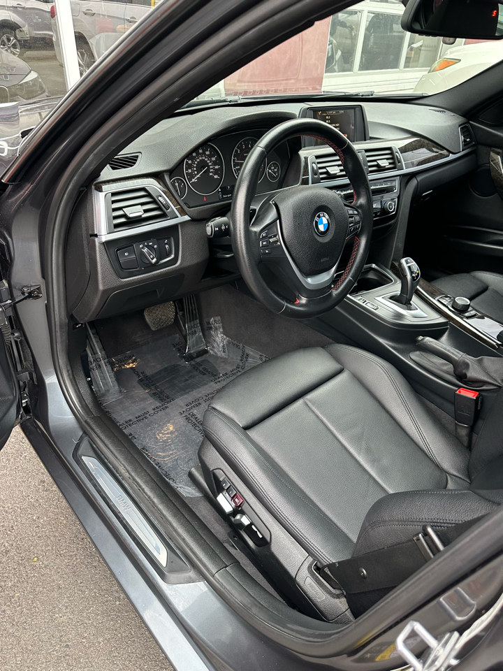 BMW 3-Series 328i xDrive Sedan 2016