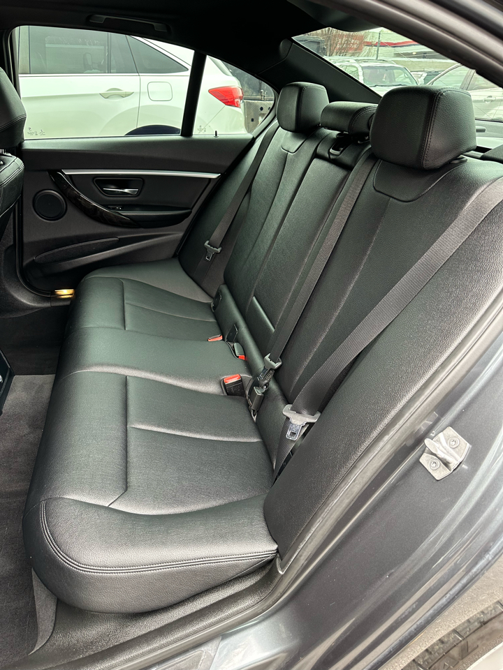 BMW 3-Series 328i xDrive Sedan 2016