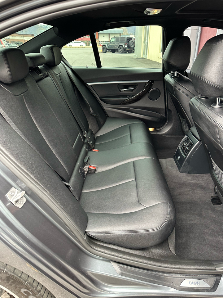 BMW 3-Series 328i xDrive Sedan 2016