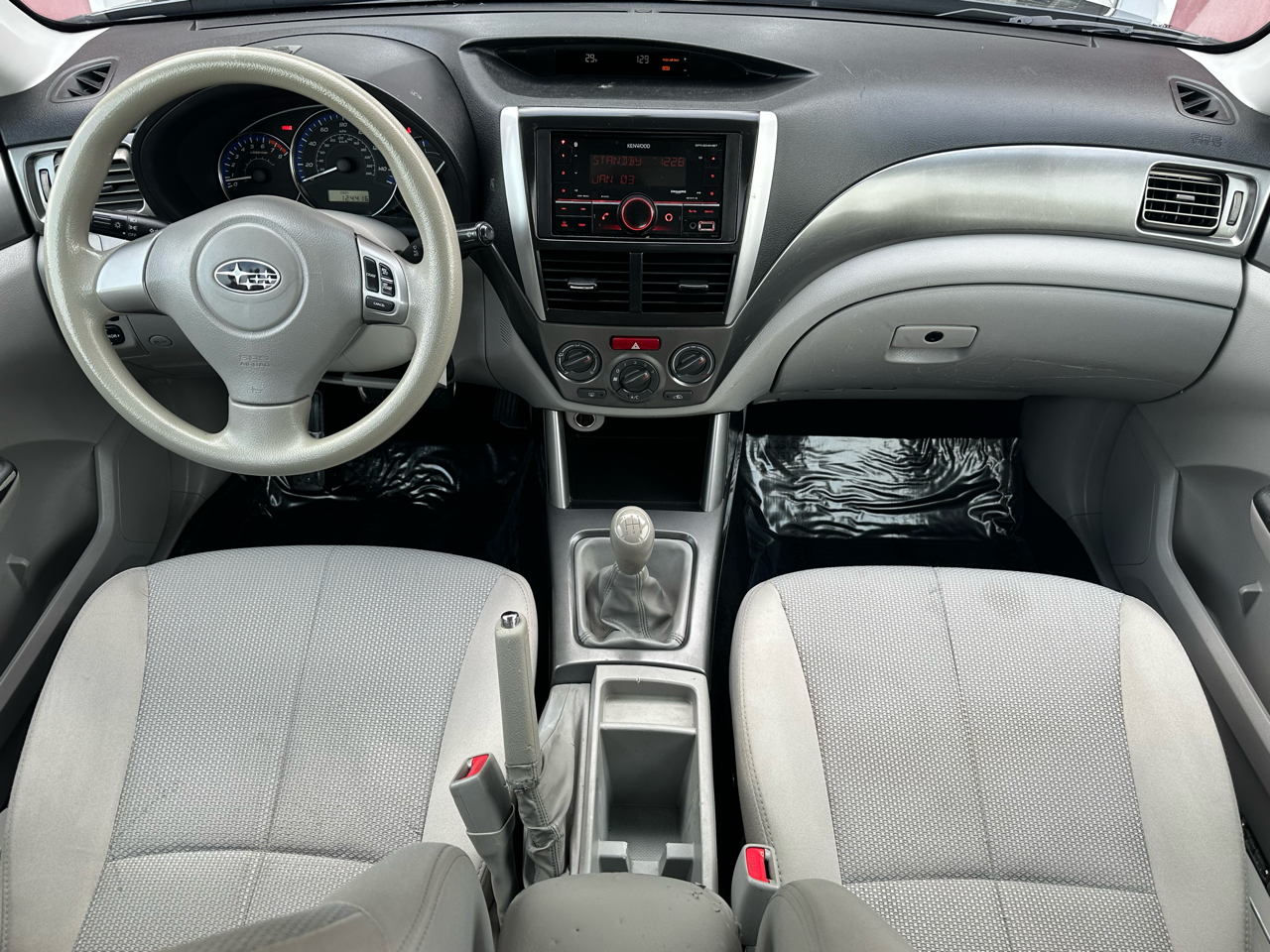 Subaru Forester 2.5X 2012