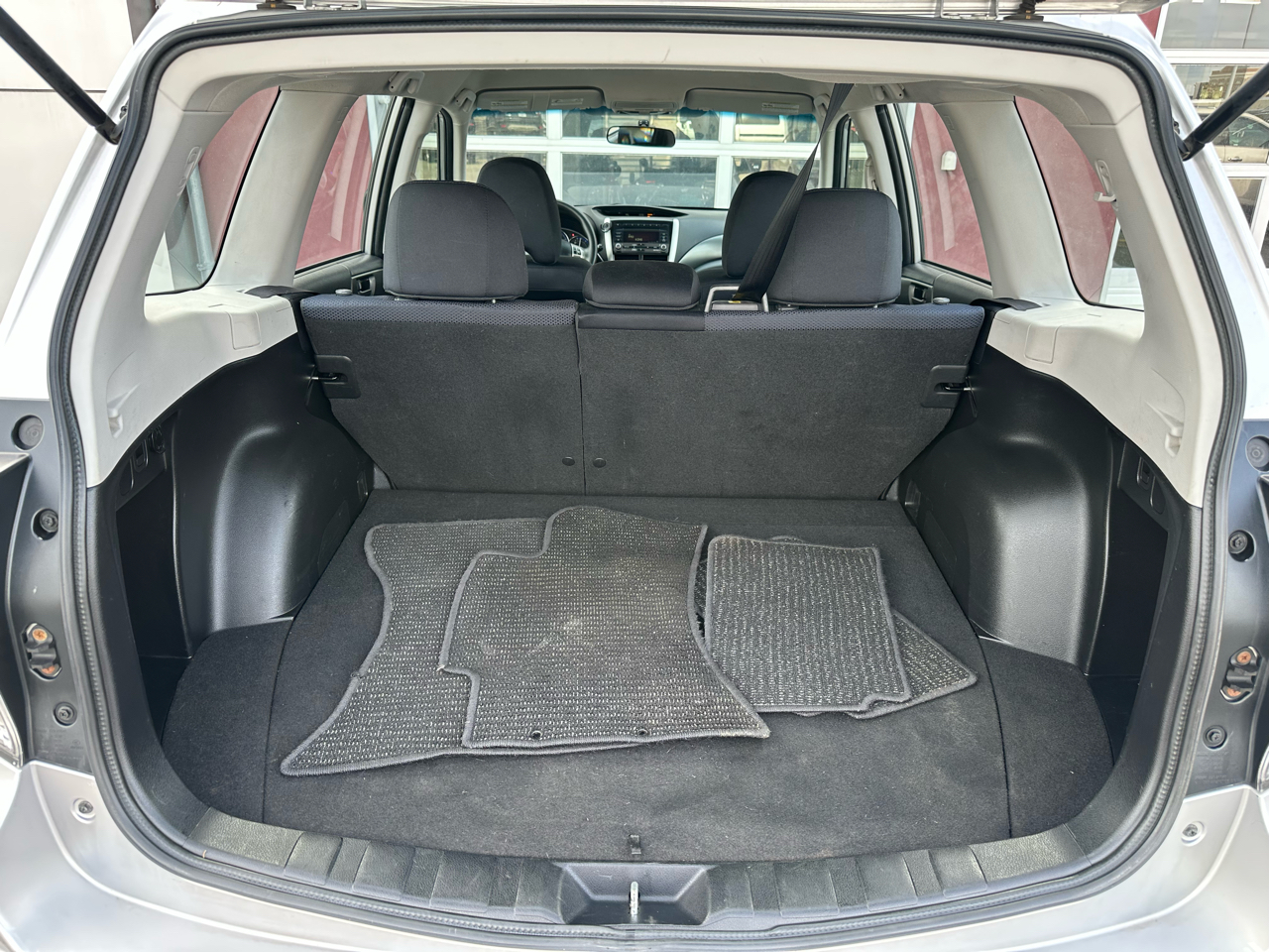 Subaru Forester 2.5X Touring 2011