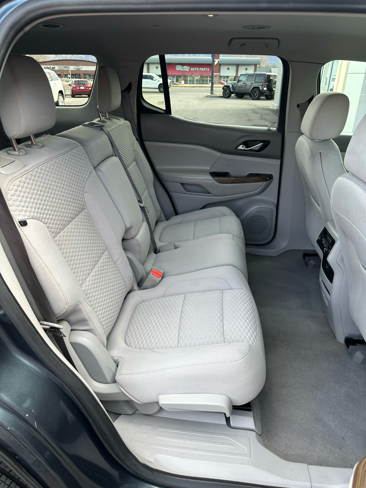 GMC Acadia SLE-1 AWD 2019