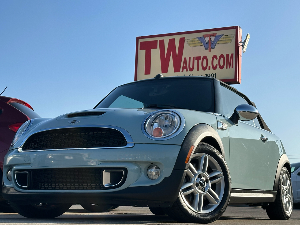 MINI Cooper S Convertible 2013