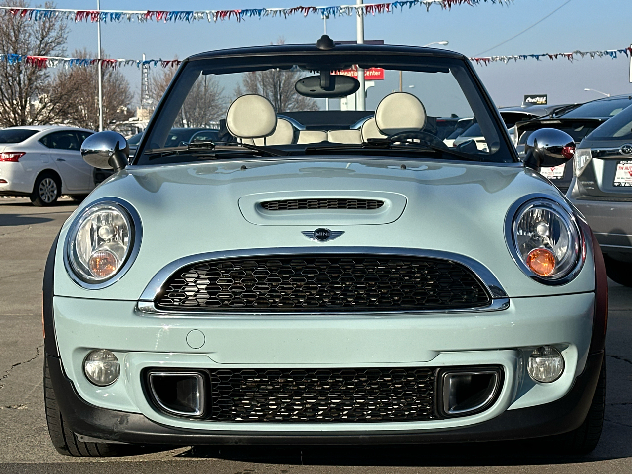 MINI Cooper S Convertible 2013