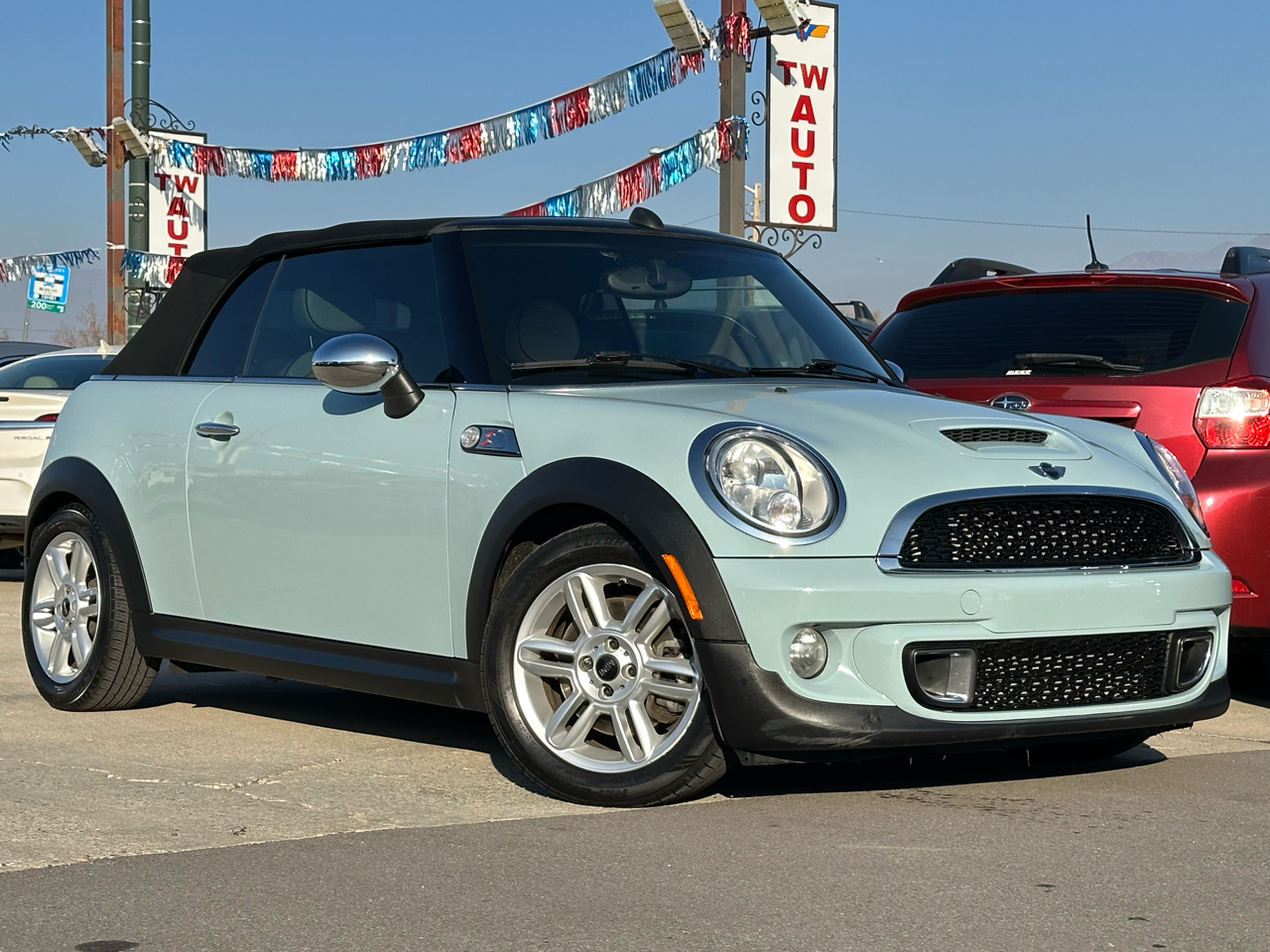 MINI Cooper S Convertible 2013