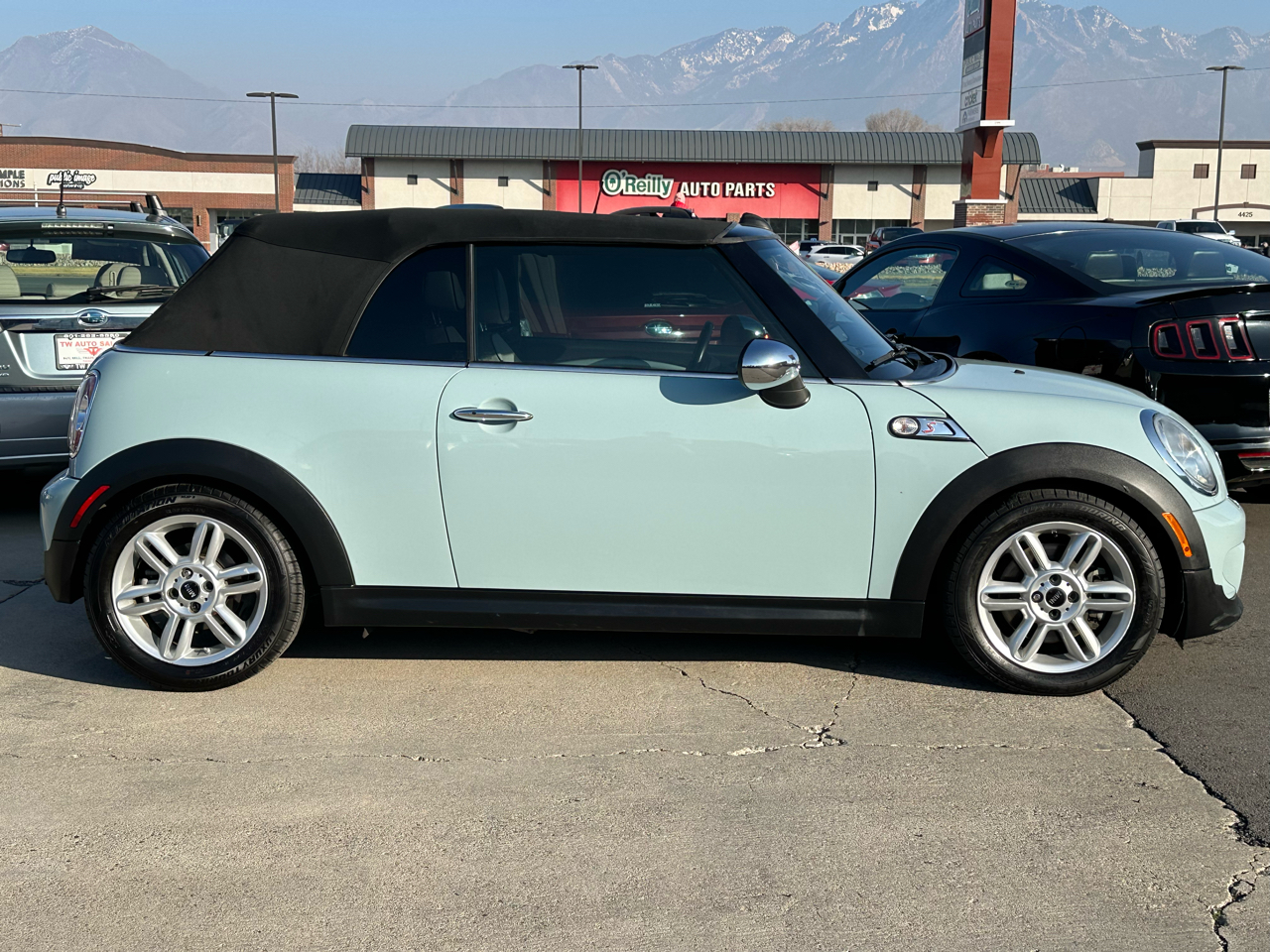 MINI Cooper S Convertible 2013