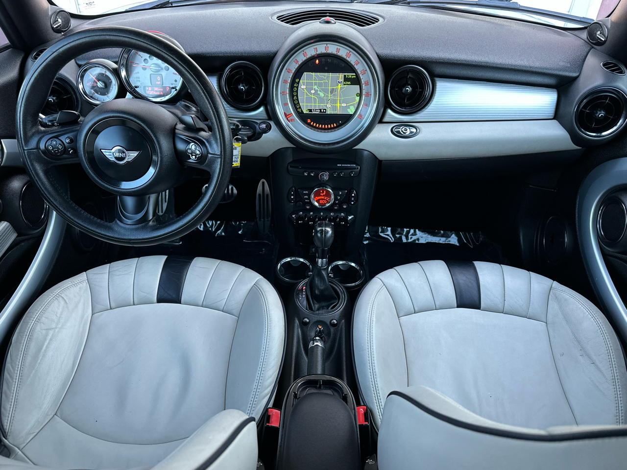 MINI Cooper S Convertible 2013