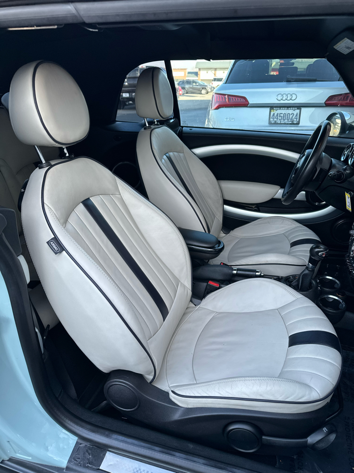 MINI Cooper S Convertible 2013