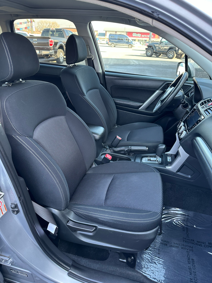 Subaru Forester 2.5i Premium PZEV CVT 2018