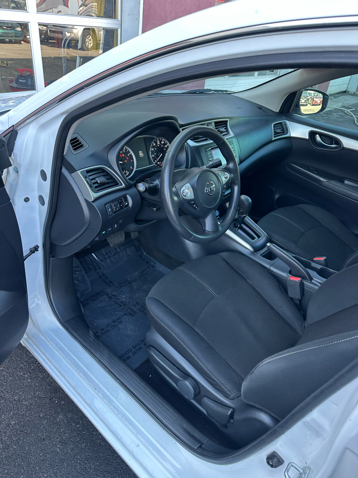 Nissan Sentra S CVT 2018