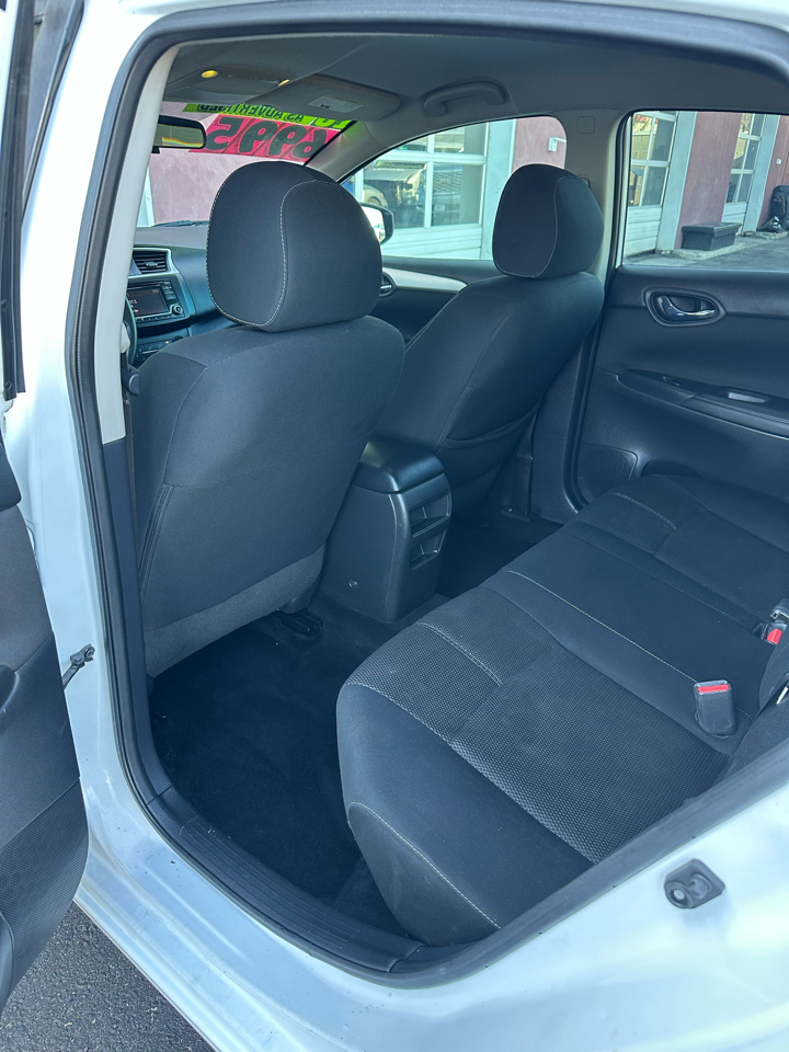 Nissan Sentra S CVT 2018