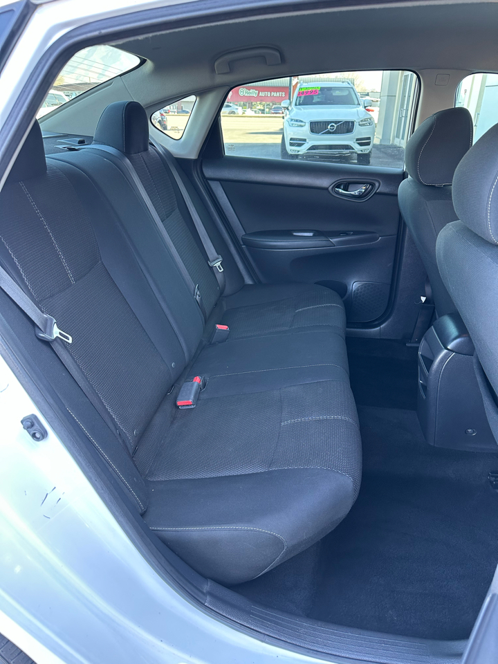 Nissan Sentra S CVT 2018