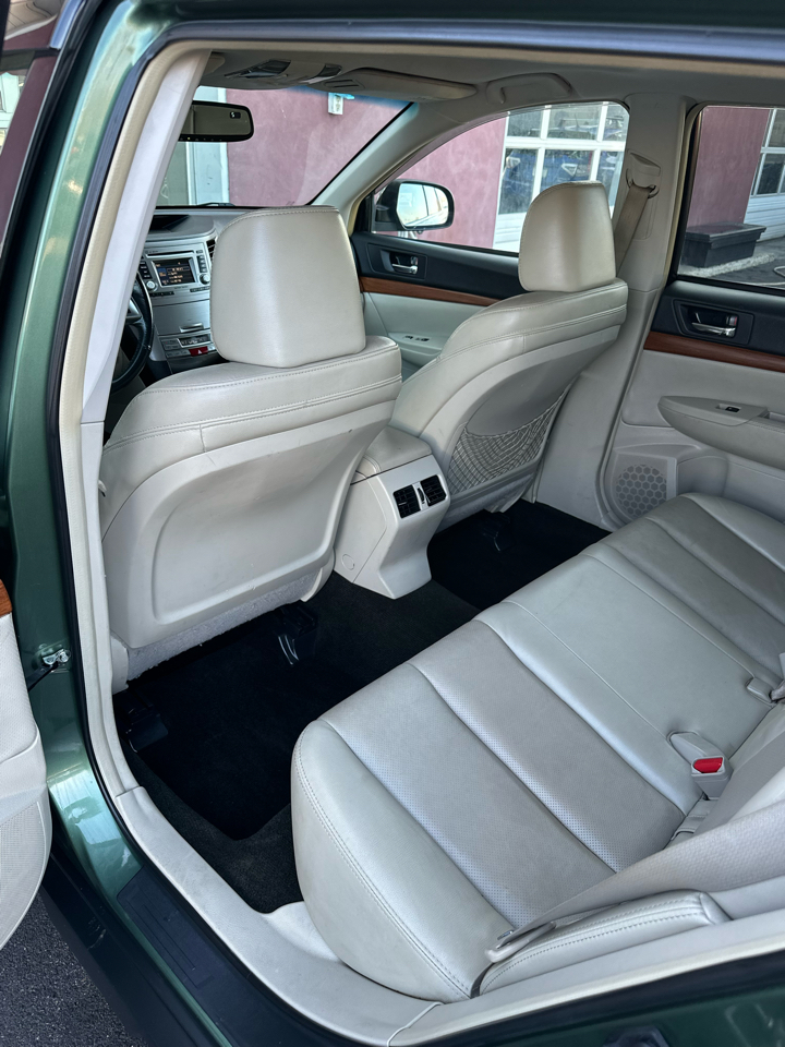 Subaru Outback 2.5i Limited 2013