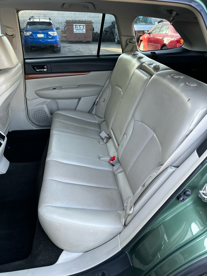 Subaru Outback 2.5i Limited 2013