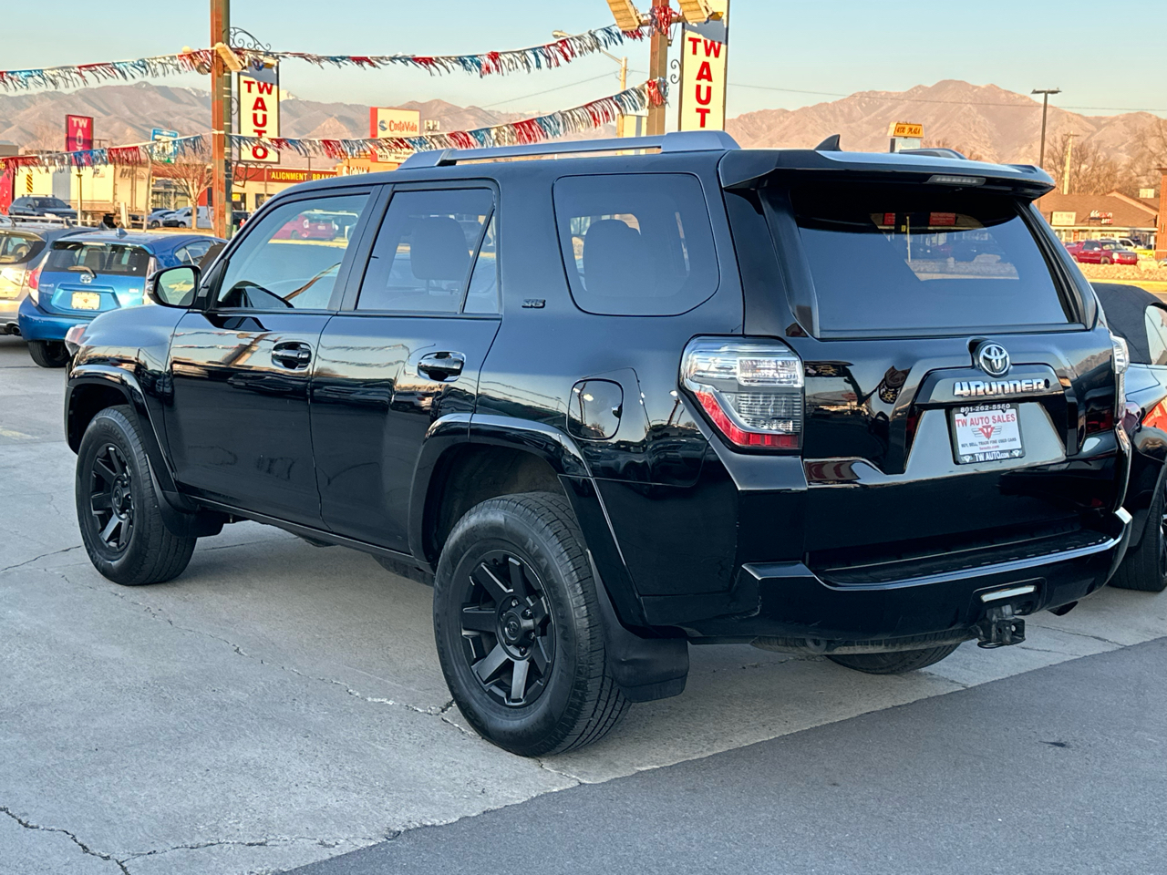 Toyota 4Runner SR5 4WD 2014