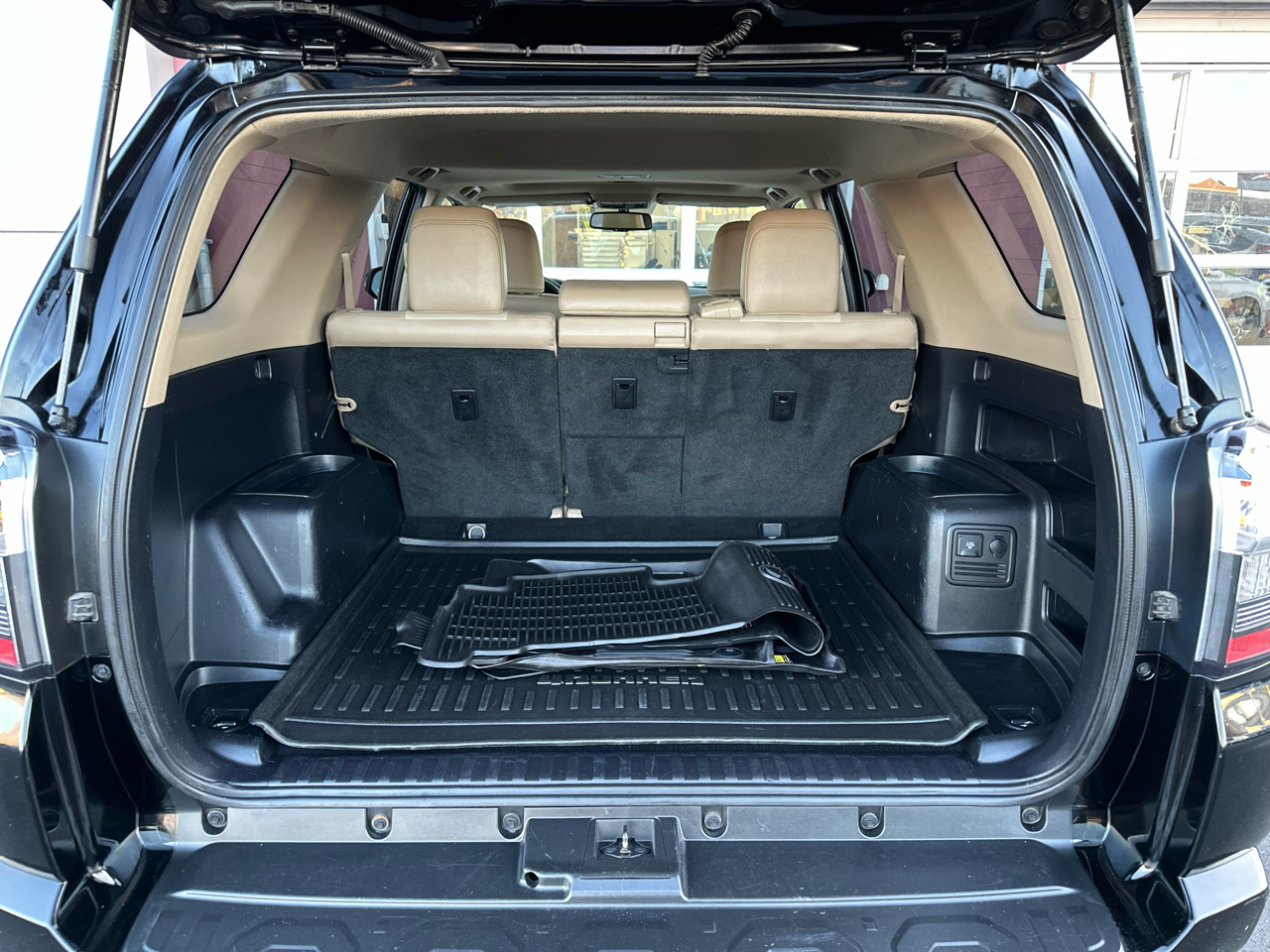 Toyota 4Runner SR5 4WD 2014