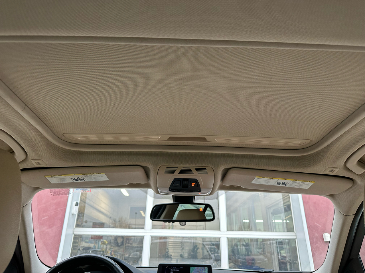 BMW 3-Series 320i Sedan 2014