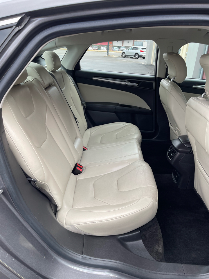 Ford Fusion Hybrid Titanium 2014