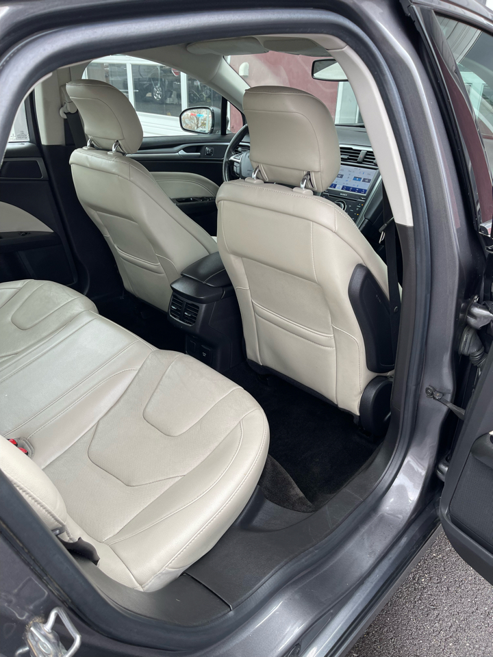 Ford Fusion Hybrid Titanium 2014