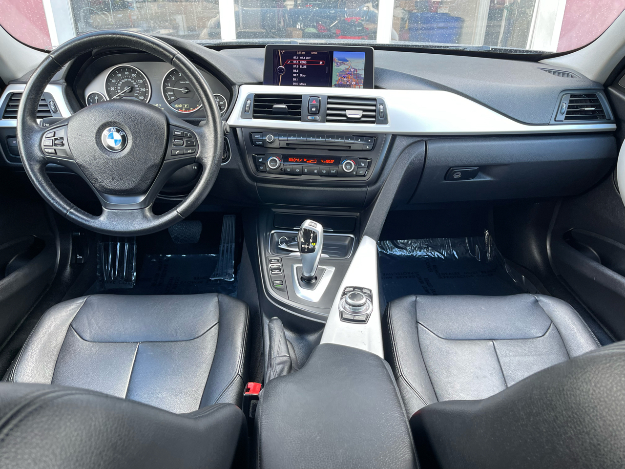 BMW 3-Series 328i xDrive Sedan 2013